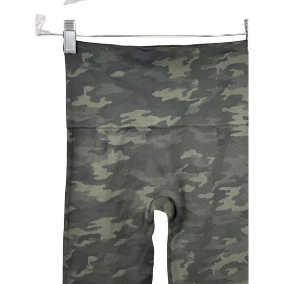 Spanx Activewear Look at Me Now Seamless Green Camo Crop Leggings Athleisure S/P - Picture 4 of 8